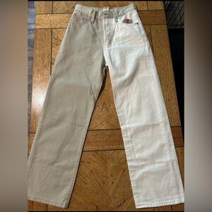 Two-Toned Levi’s High-rise Ribcage Jean